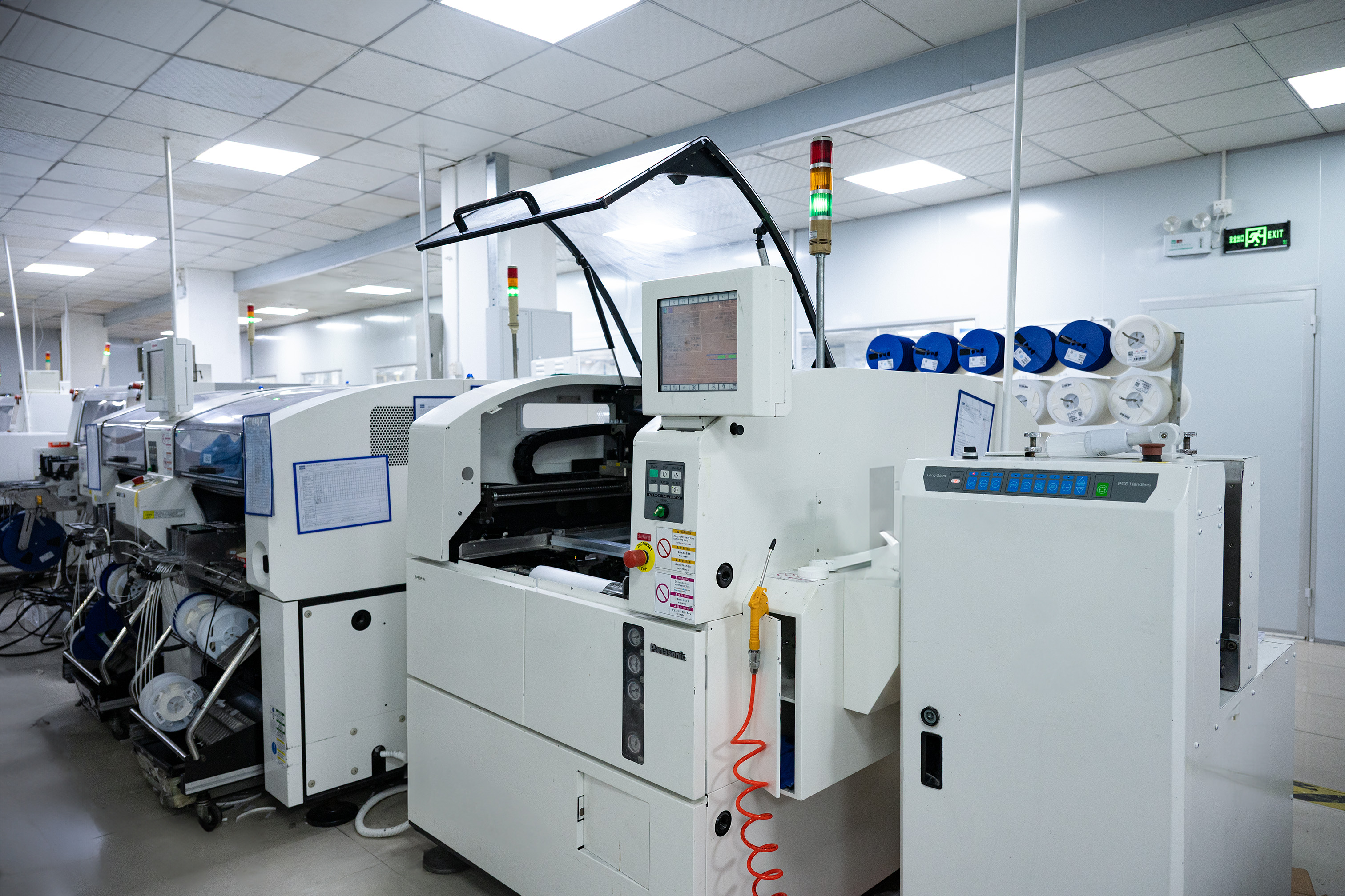 GMIC SMT machines producing edge AI hardware